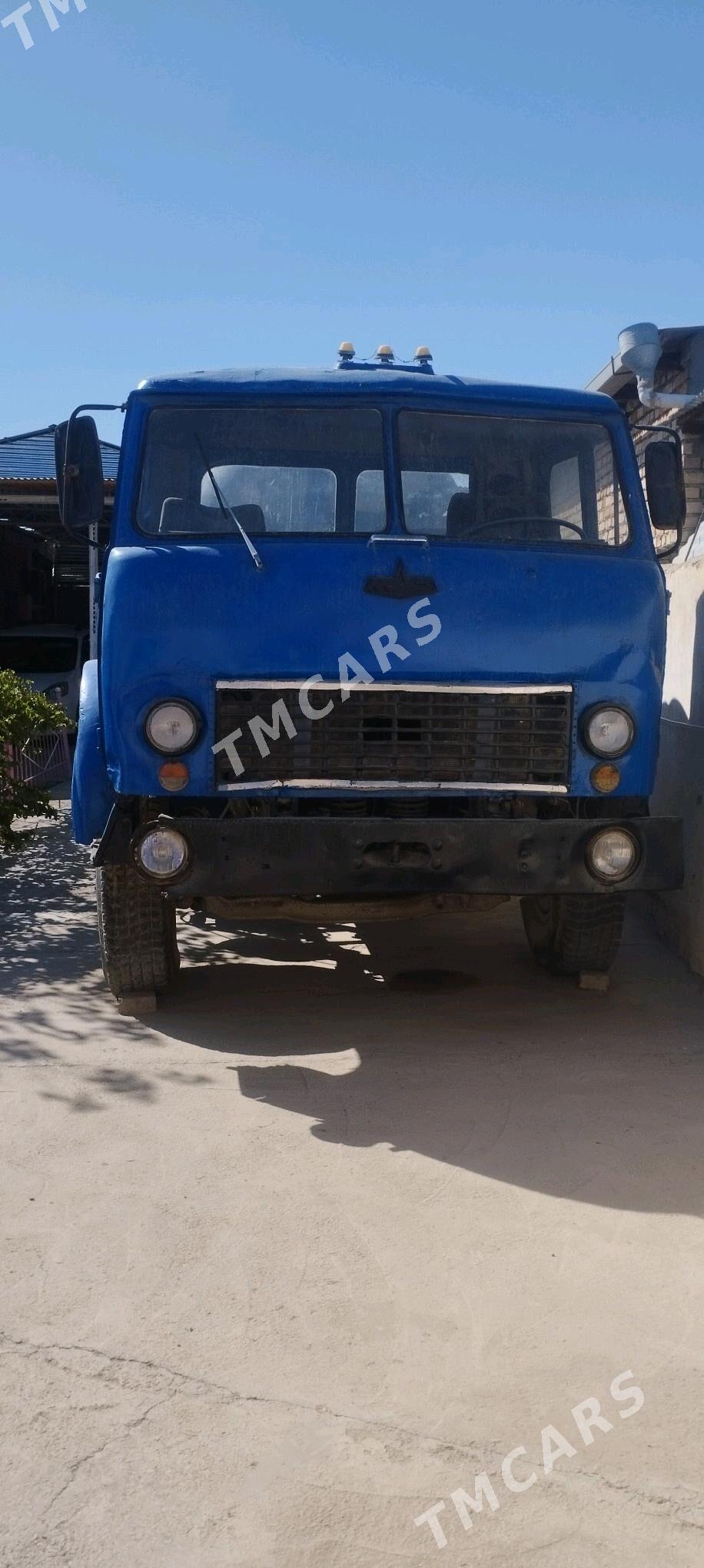 Maz Samosval 1980 - 90 000 TMT - Бахарден - img 2