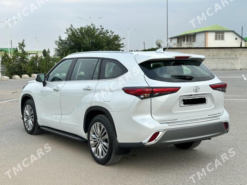 Toyota Highlander 2022 - 980 000 TMT - Aşgabat - img 8
