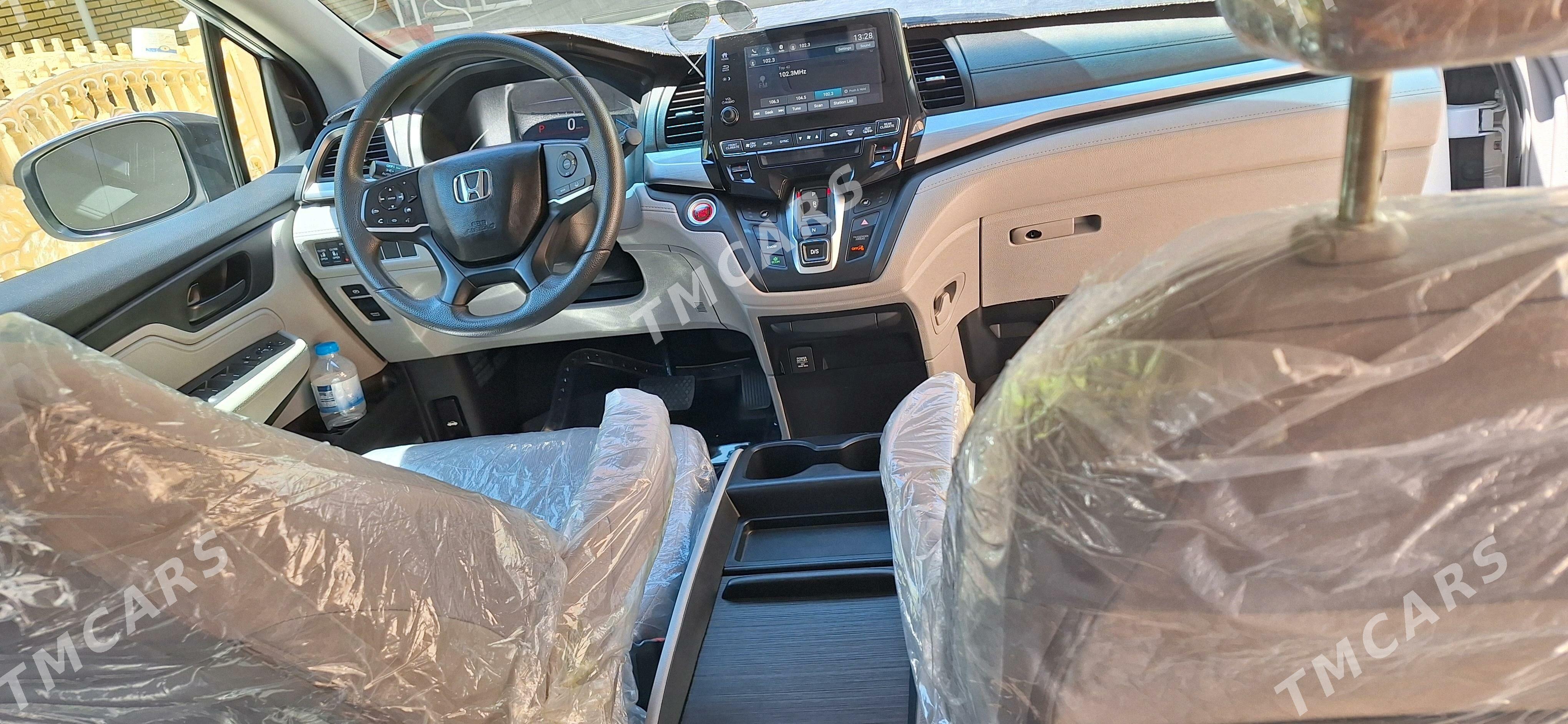 Toyota Sienna 2018 - 340 000 TMT - Mary - img 3