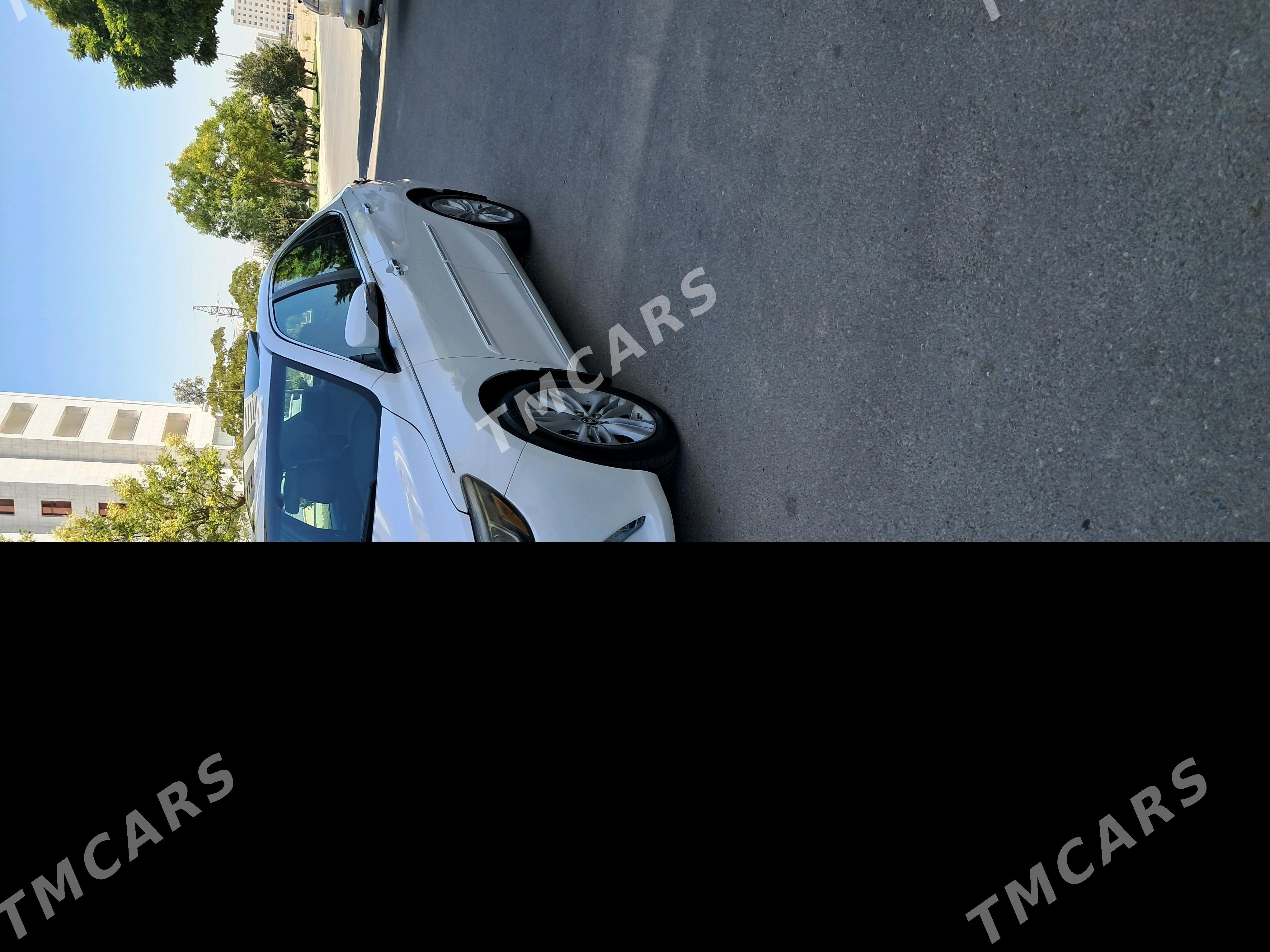Toyota Camry 2017 - 295 000 TMT - Aşgabat - img 3