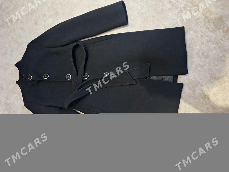 Kurtka, palto, penjek, ṣarflar - Туркменбаши - img 10