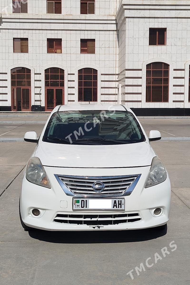 Nissan Versa 2012 - 102 000 TMT - Анев - img 2