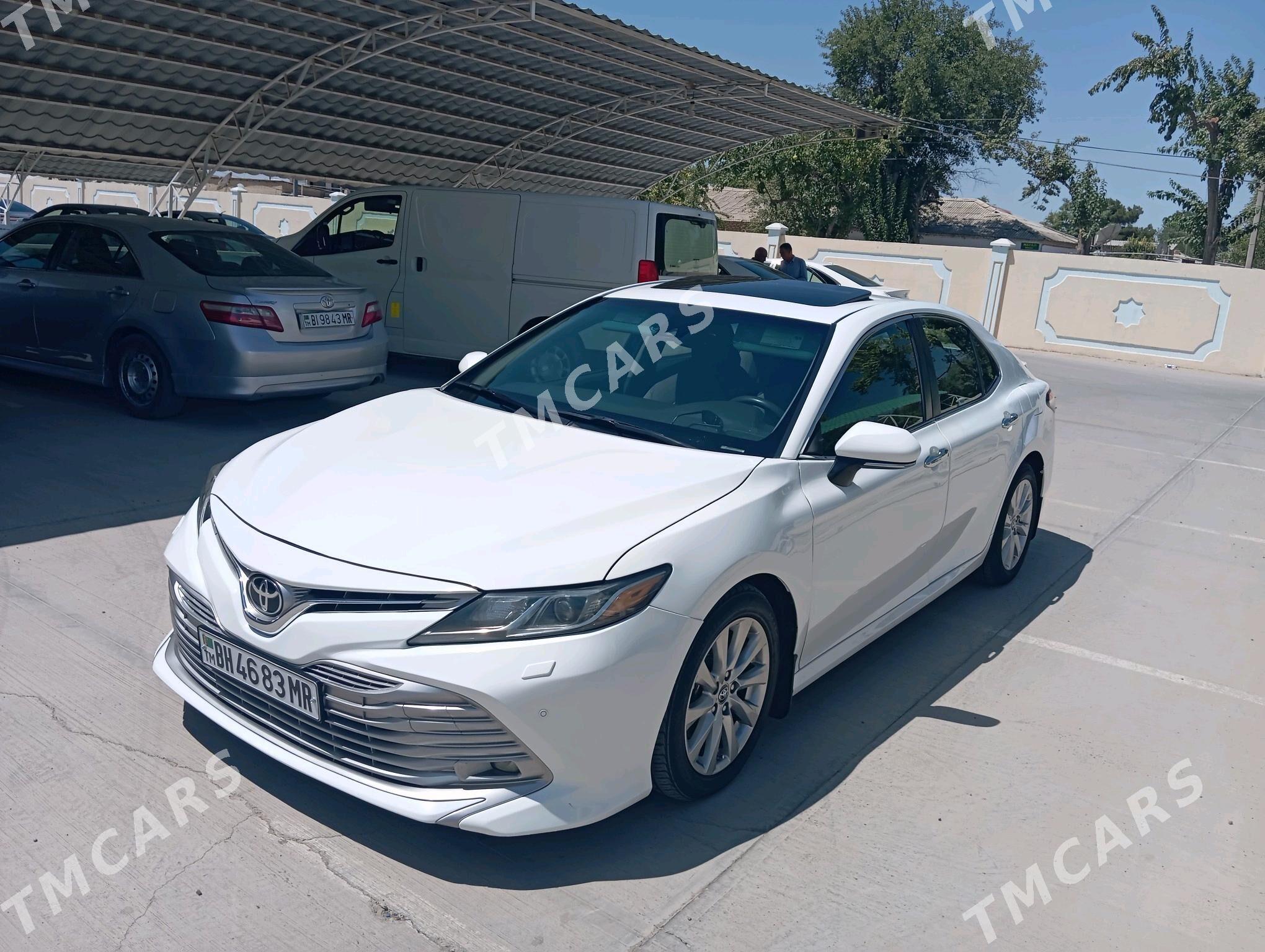 Toyota Camry 2018 - 284 000 TMT - Baýramaly - img 7