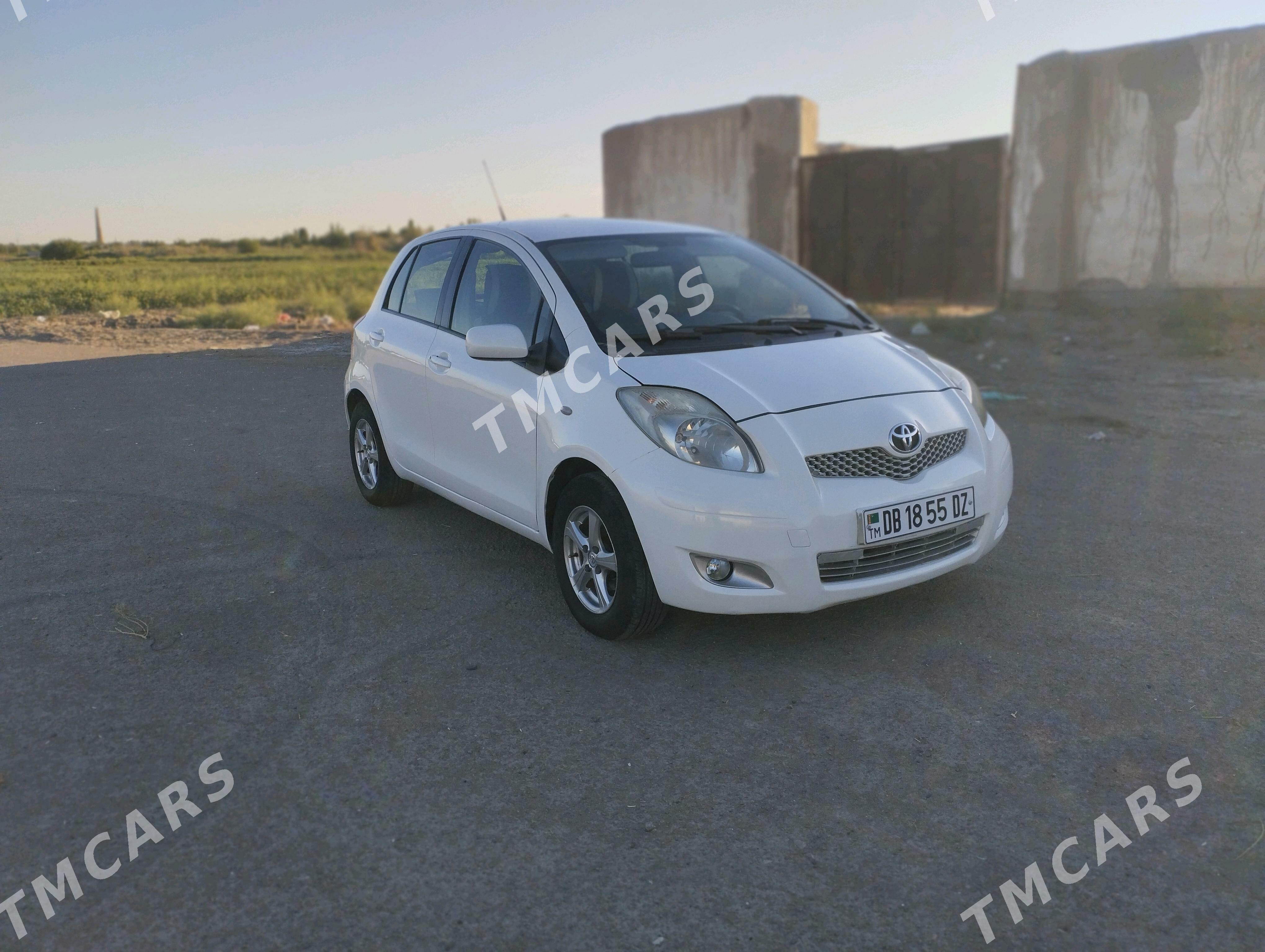 Toyota Yaris 2010 - 100 000 TMT - Köneürgenç - img 7