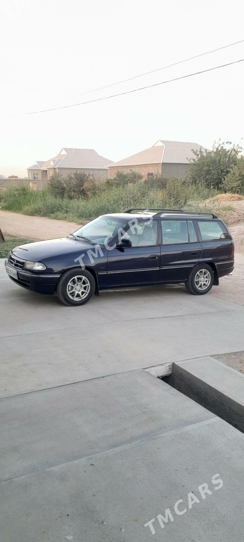 Opel Astra 1992 - 34 000 TMT - Mary - img 3