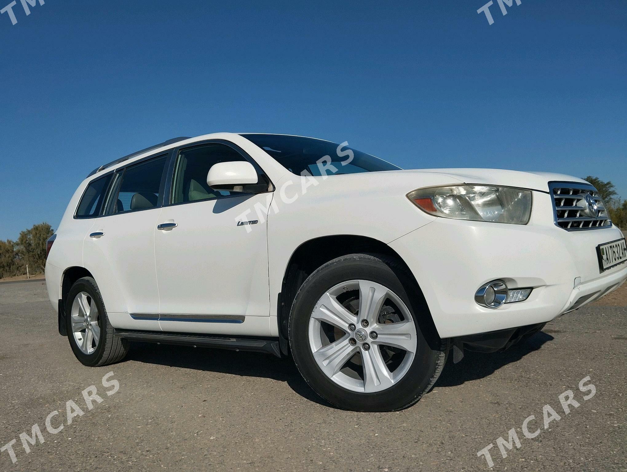 Toyota Highlander 2010 - 290 000 TMT - Ak bugdaý etraby - img 4