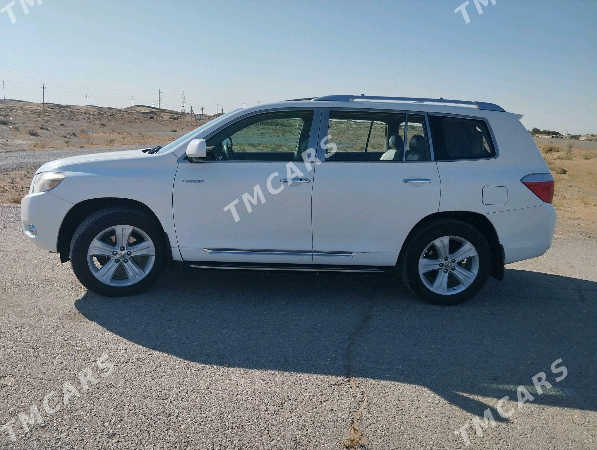 Toyota Highlander 2010 - 290 000 TMT - Ak bugdaý etraby - img 5