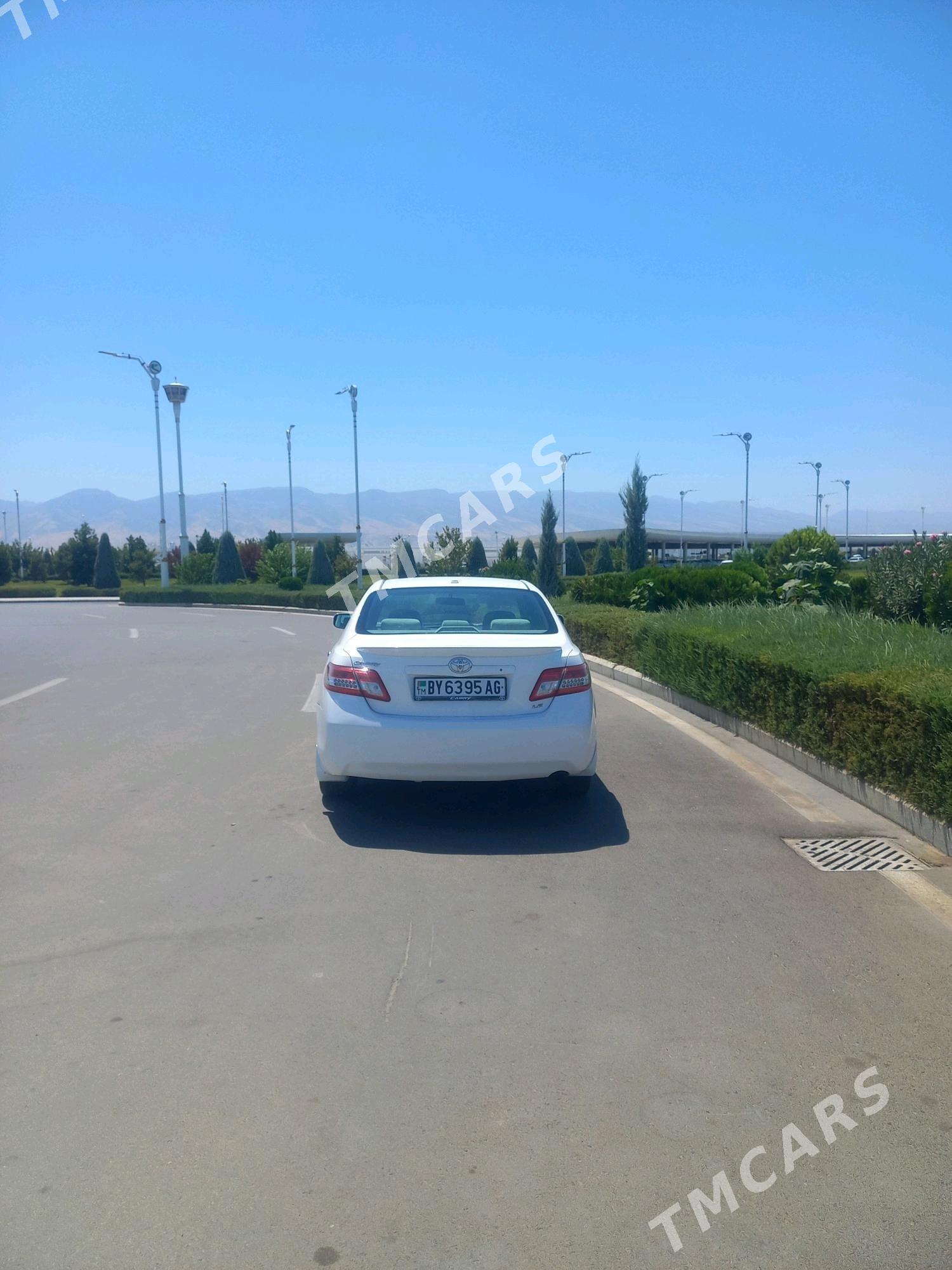 Toyota Camry 2010 - 176 000 TMT - Ашхабад - img 3