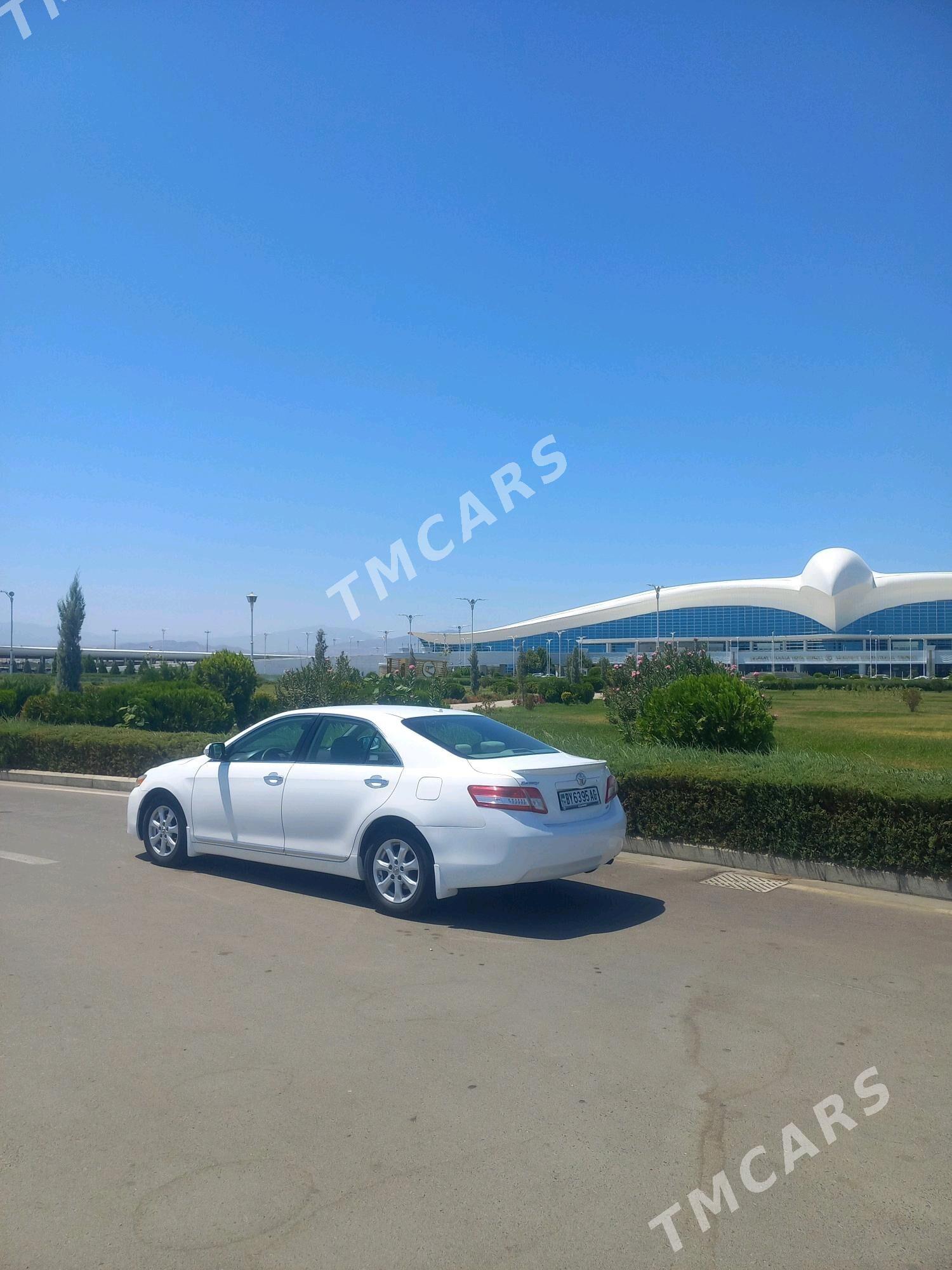 Toyota Camry 2010 - 176 000 TMT - Ашхабад - img 4