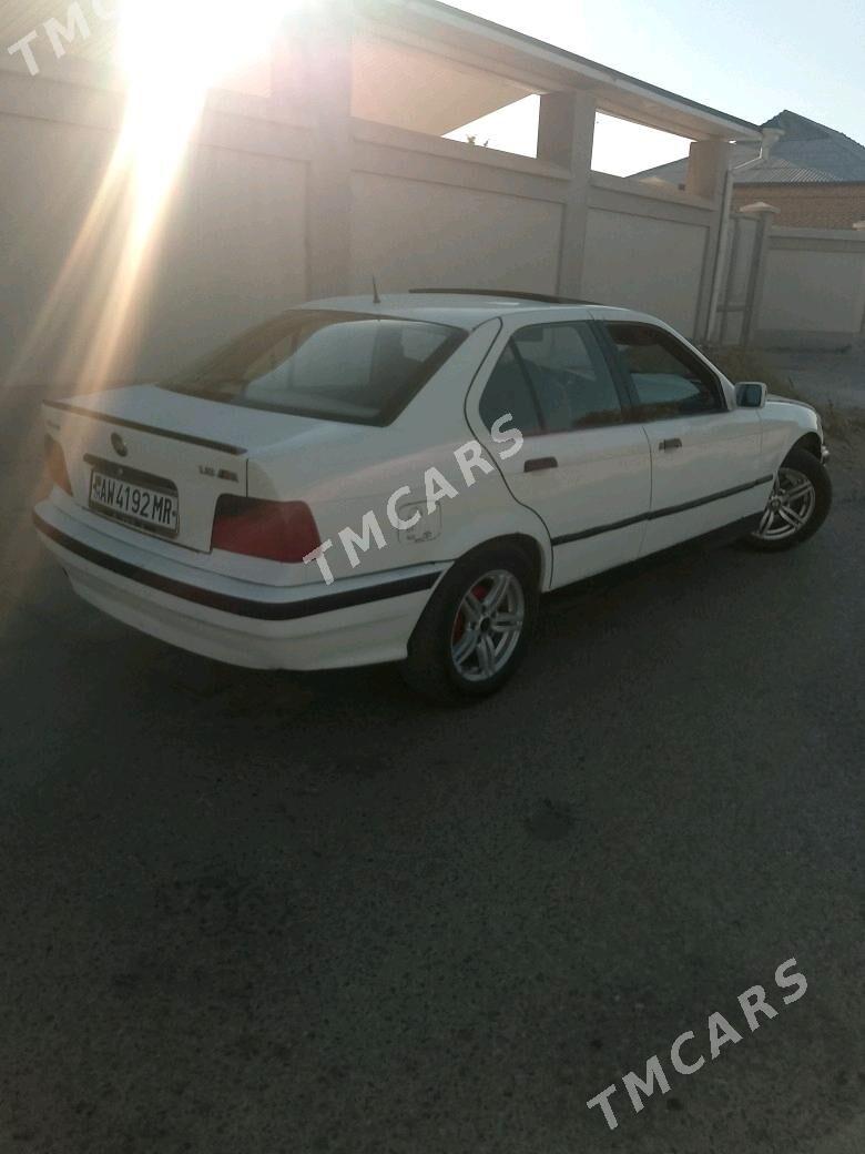 BMW 320 1993 - 23 000 TMT - Mary - img 2