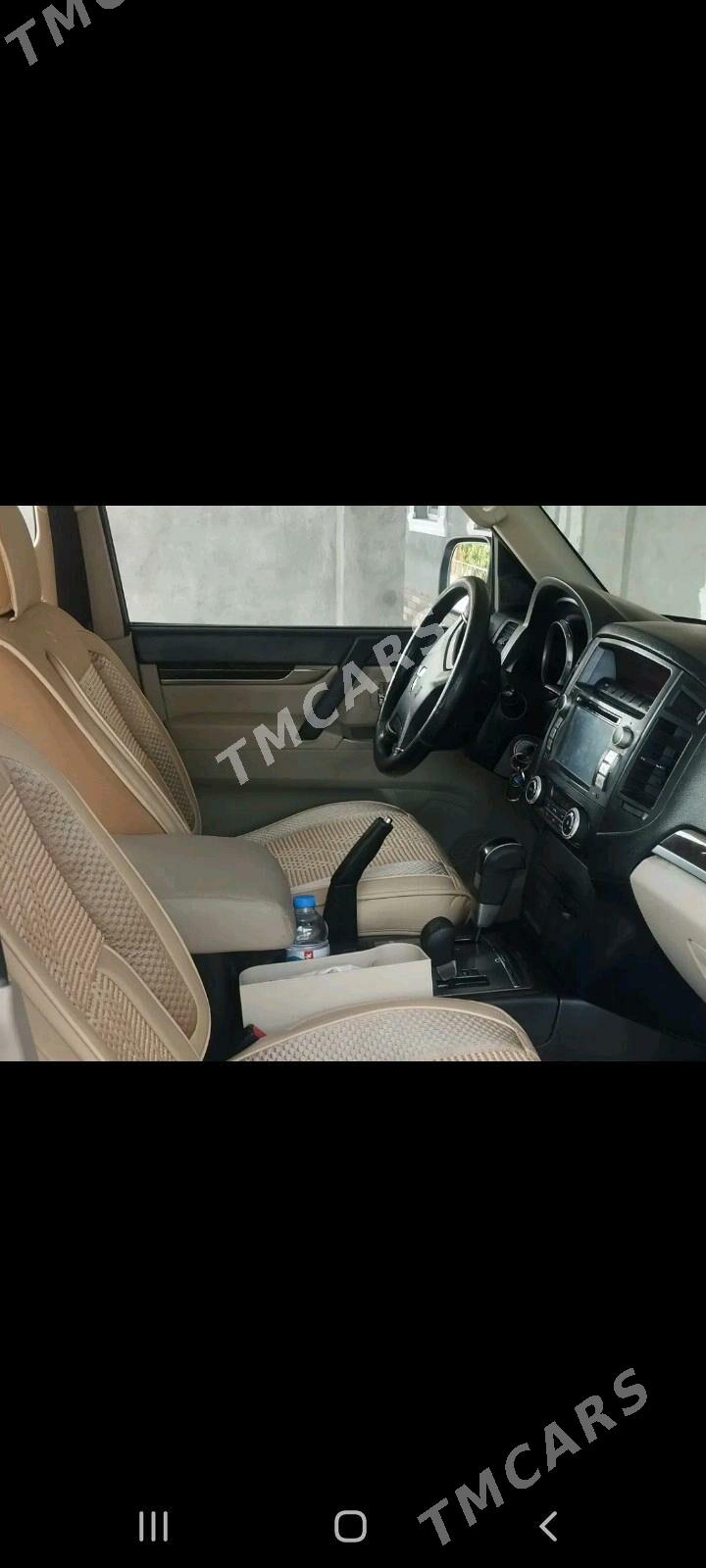 Mitsubishi Pajero 2010 - 240 000 TMT - Туркменабат - img 3