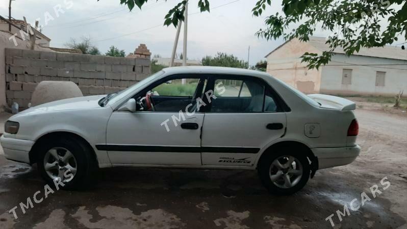 Toyota Corolla 1995 - 60 000 TMT - Daşoguz - img 2