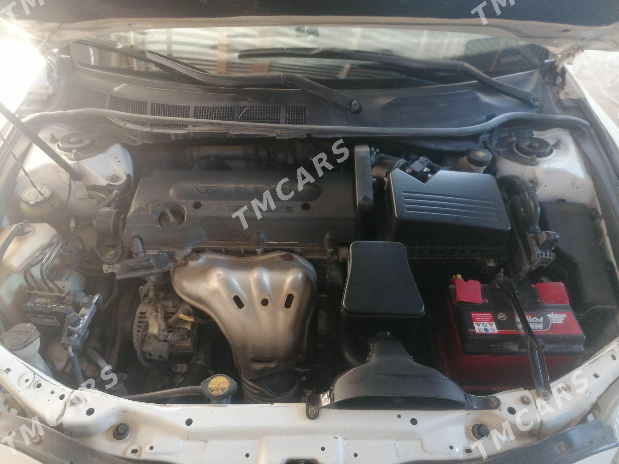 Toyota Camry 2010 - 140 000 TMT - Ёлётен - img 4
