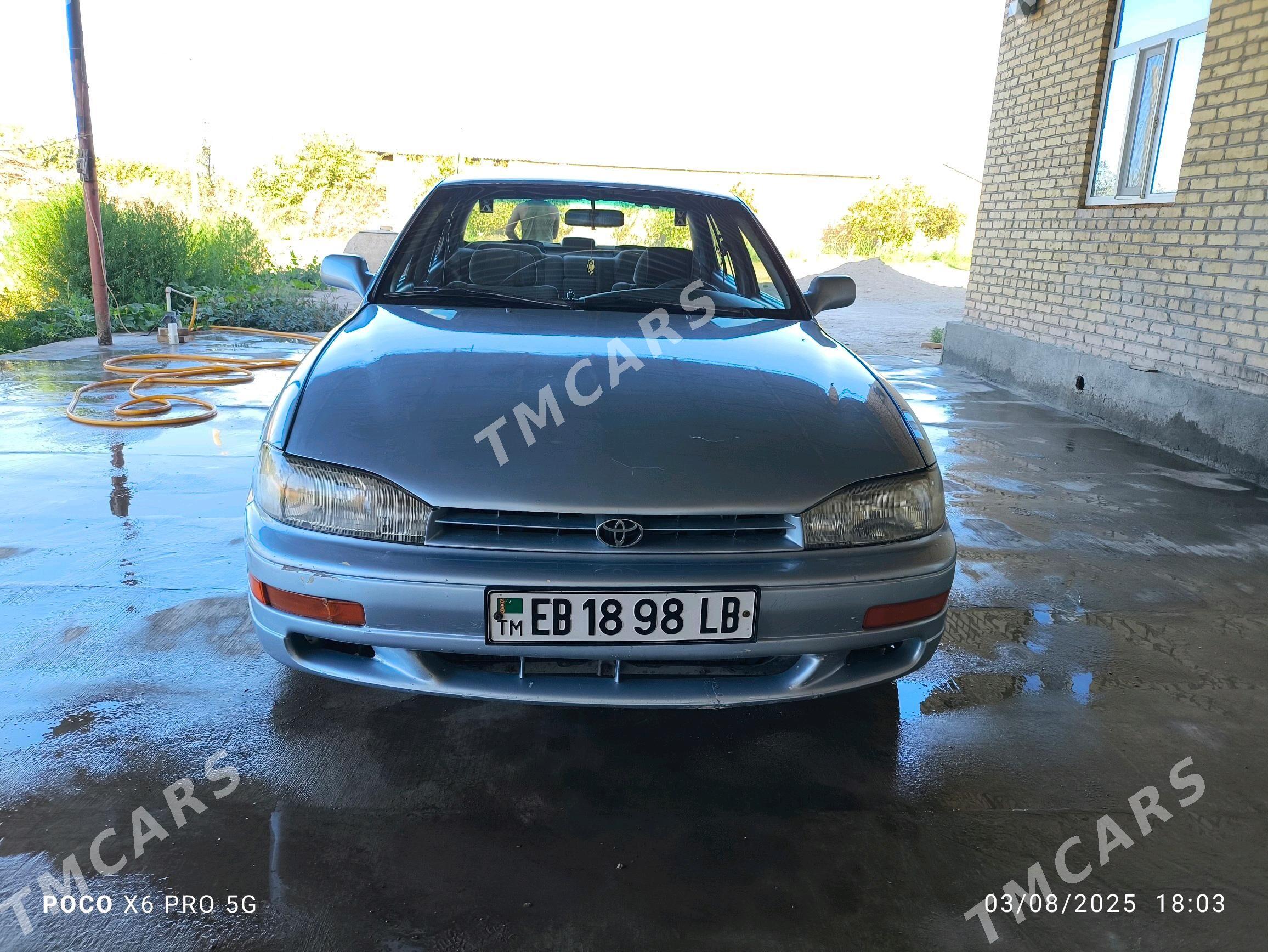 Toyota Camry 1994 - 88 000 TMT - Saýat - img 3