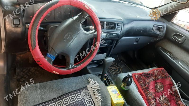 Toyota Corolla 1995 - 60 000 TMT - Daşoguz - img 5