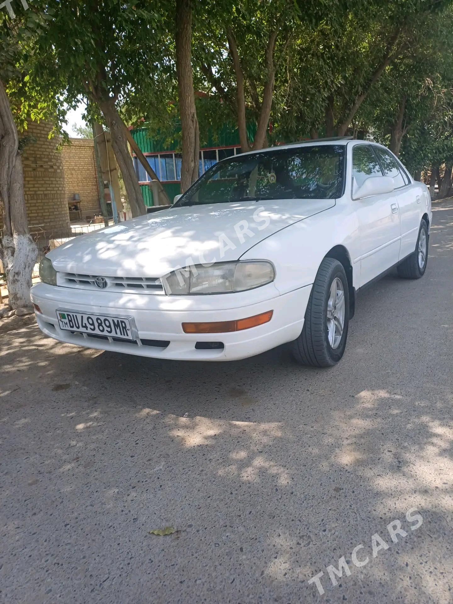 Toyota Camry 1992 - 95 000 TMT - Мары - img 3