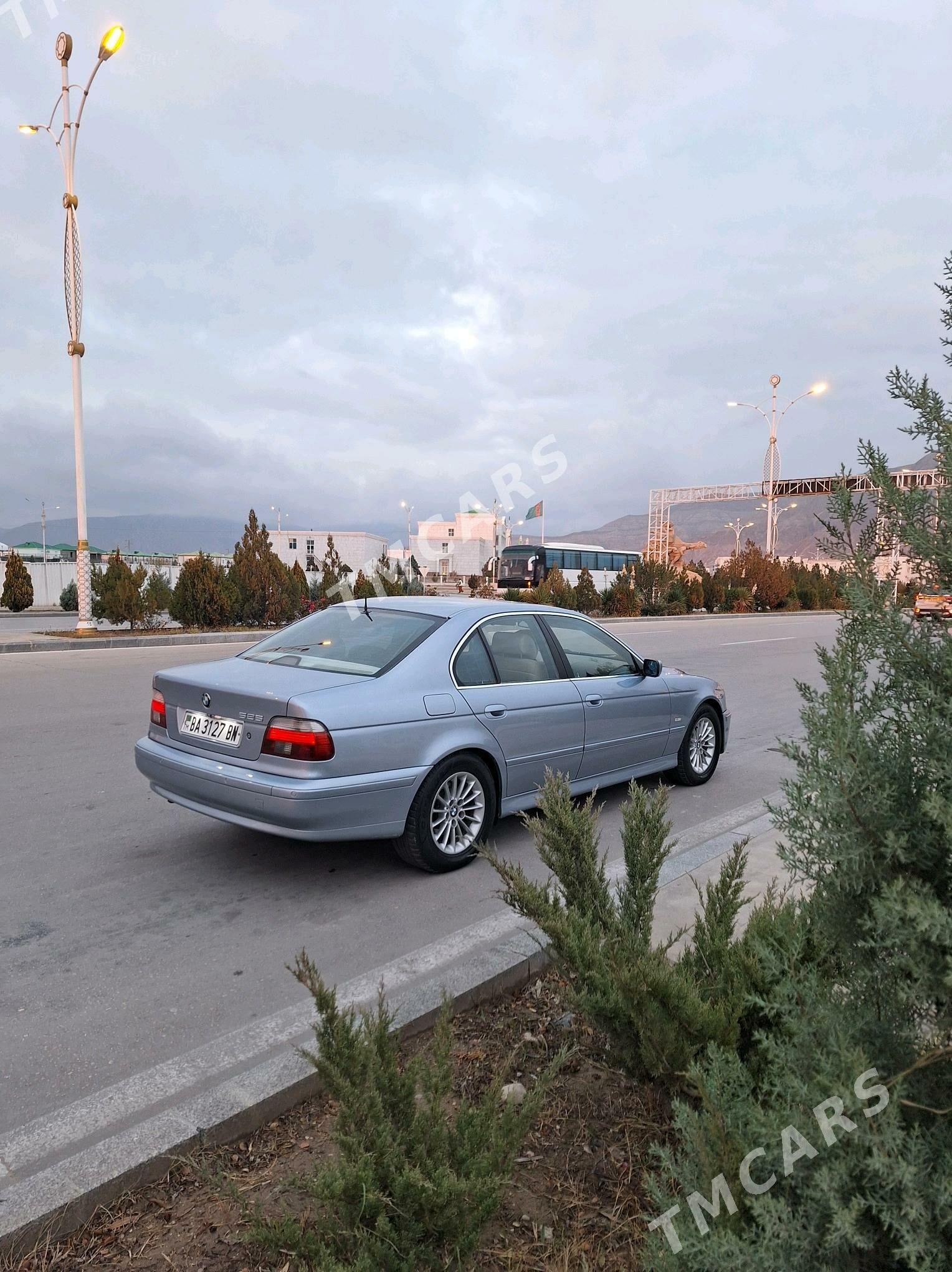 BMW E39 2003 - 130 000 TMT - Balkanabat - img 3