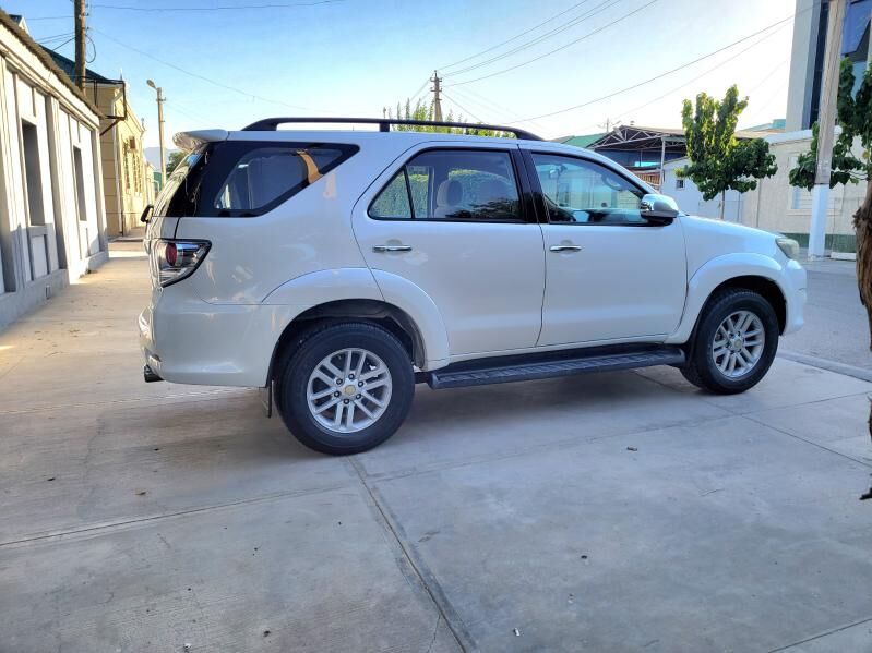 Toyota Fortuner 2013 - 330 000 TMT - Ашхабад - img 6