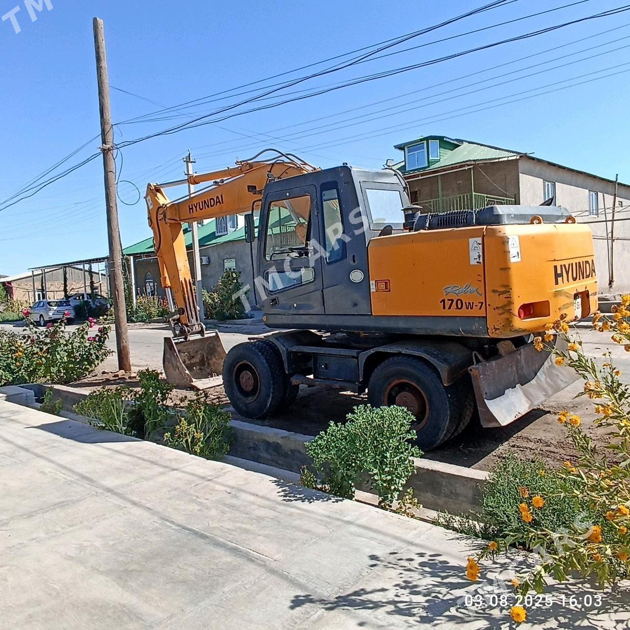 Komatsu PC210LC-11 2010 - 900 000 TMT - Türkmenabat - img 2