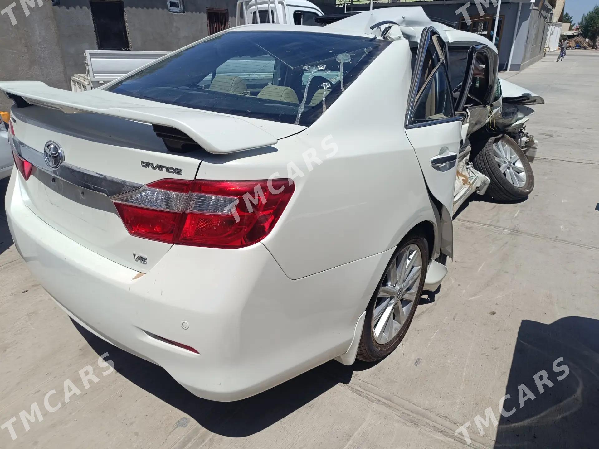 Toyota Aurion 2013 - 152 000 TMT - Ашхабад - img 4