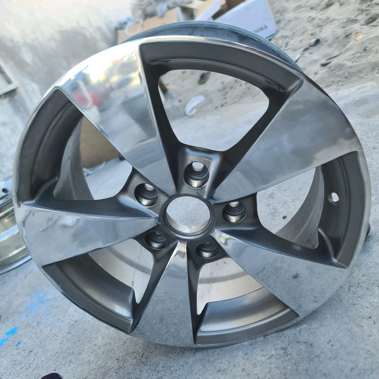 kemri disga R15 2 500 TMT - Türkmenabat - img 2