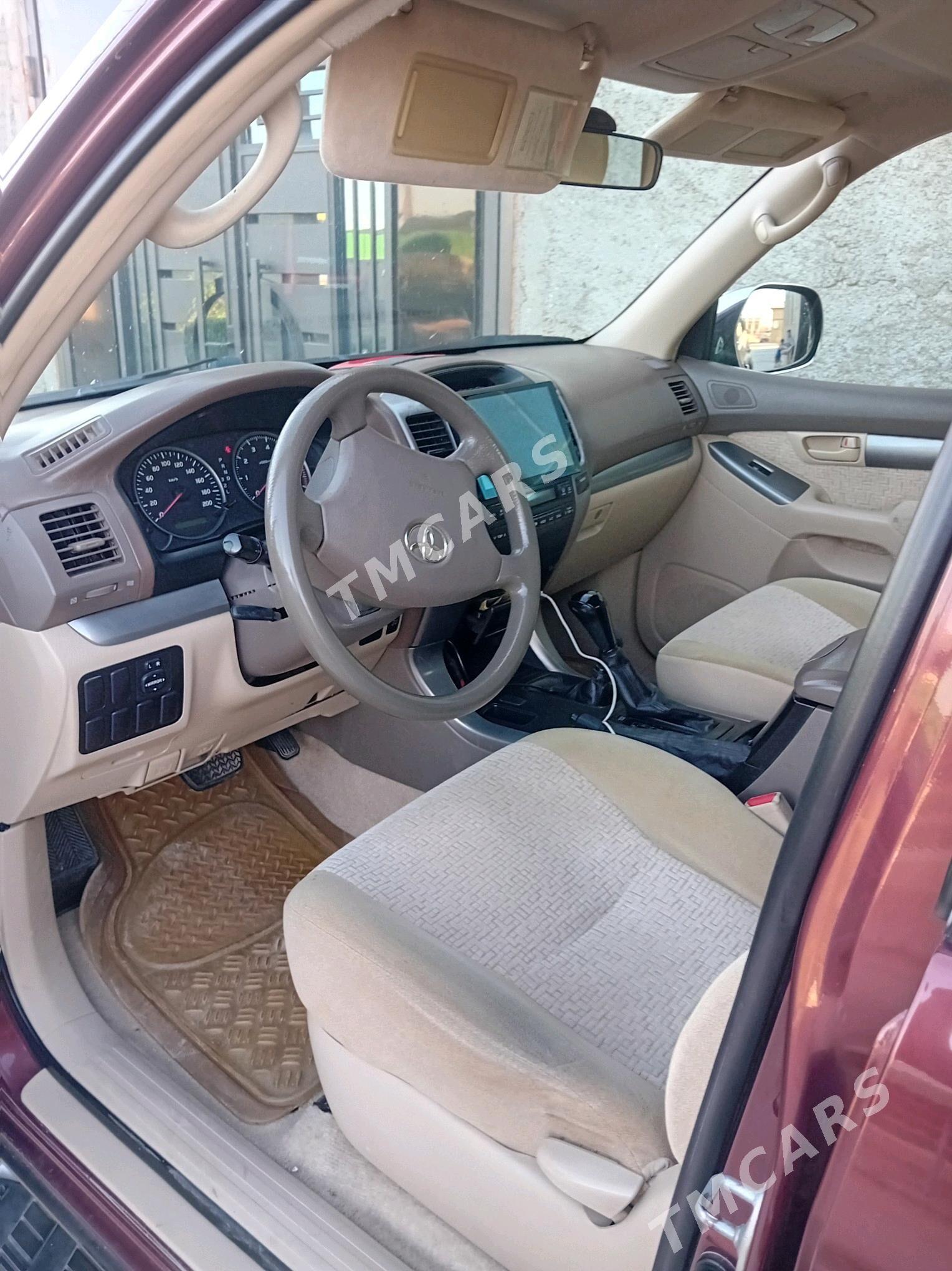Toyota Land Cruiser Prado 2006 - 290 000 TMT - Дянев - img 5