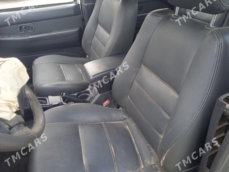 Nissan Pathfinder 2000 - 40 000 TMT - Мары - img 2