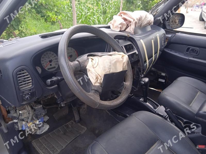 Nissan Pathfinder 2000 - 40 000 TMT - Мары - img 7