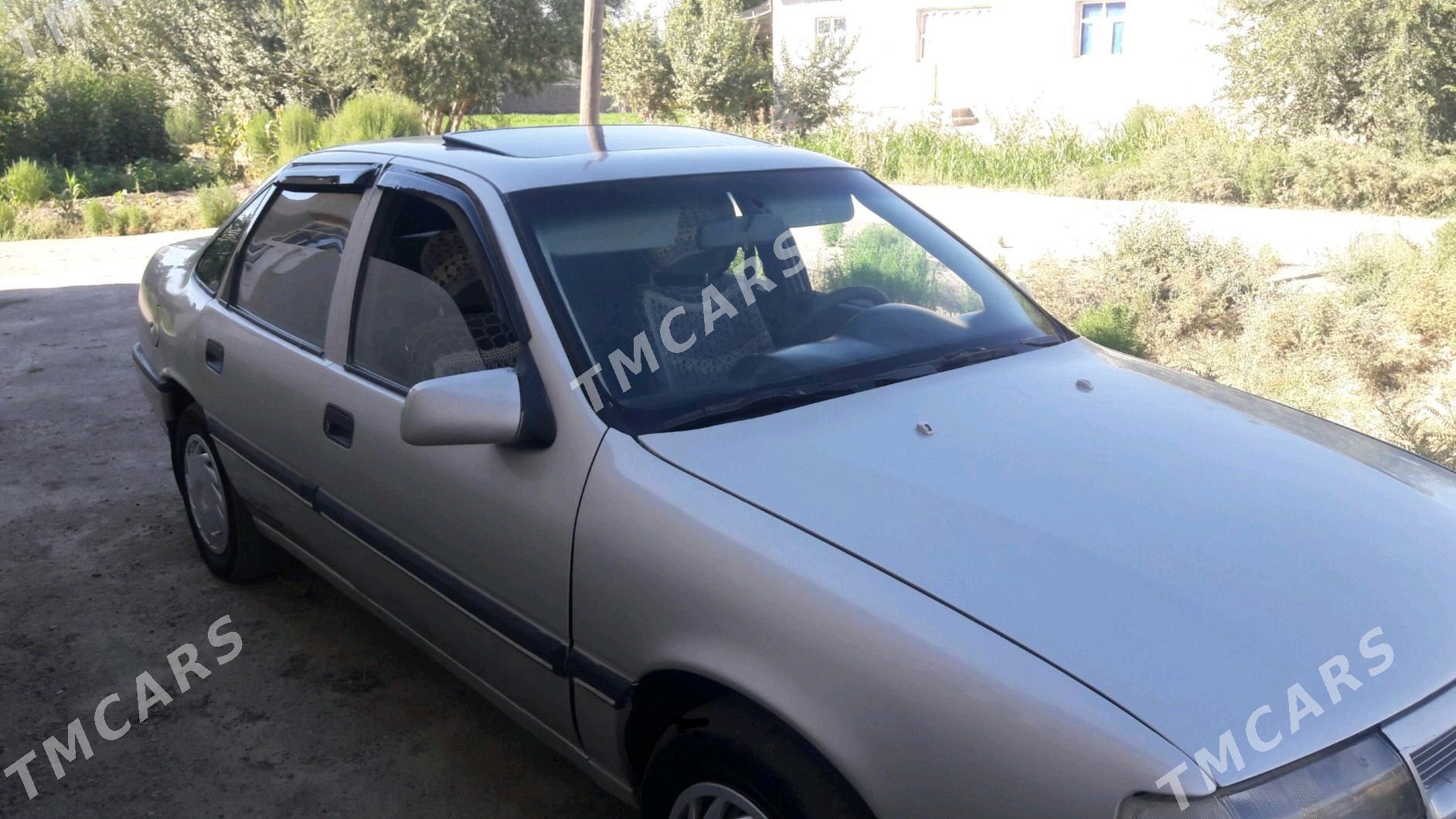Opel Vectra 1991 - 32 000 TMT - Губадаг - img 10