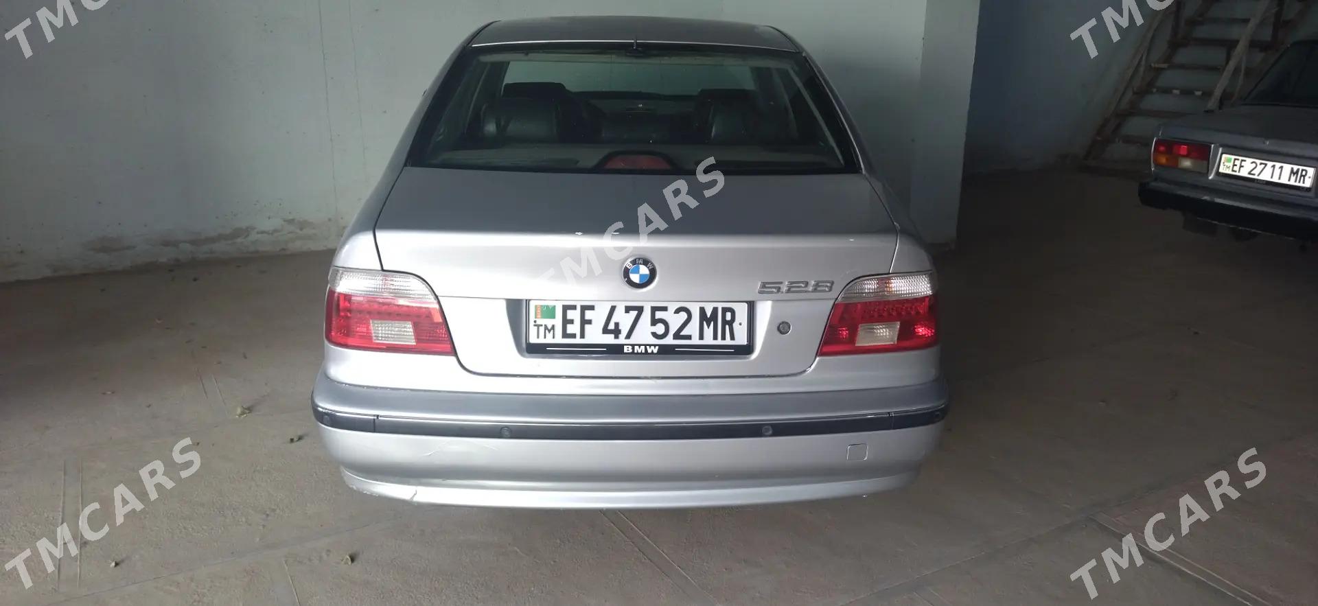BMW 528 1996 - 70 000 TMT - Мары - img 3