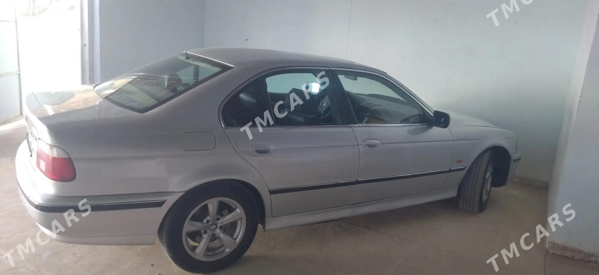 BMW 528 1996 - 70 000 TMT - Мары - img 6