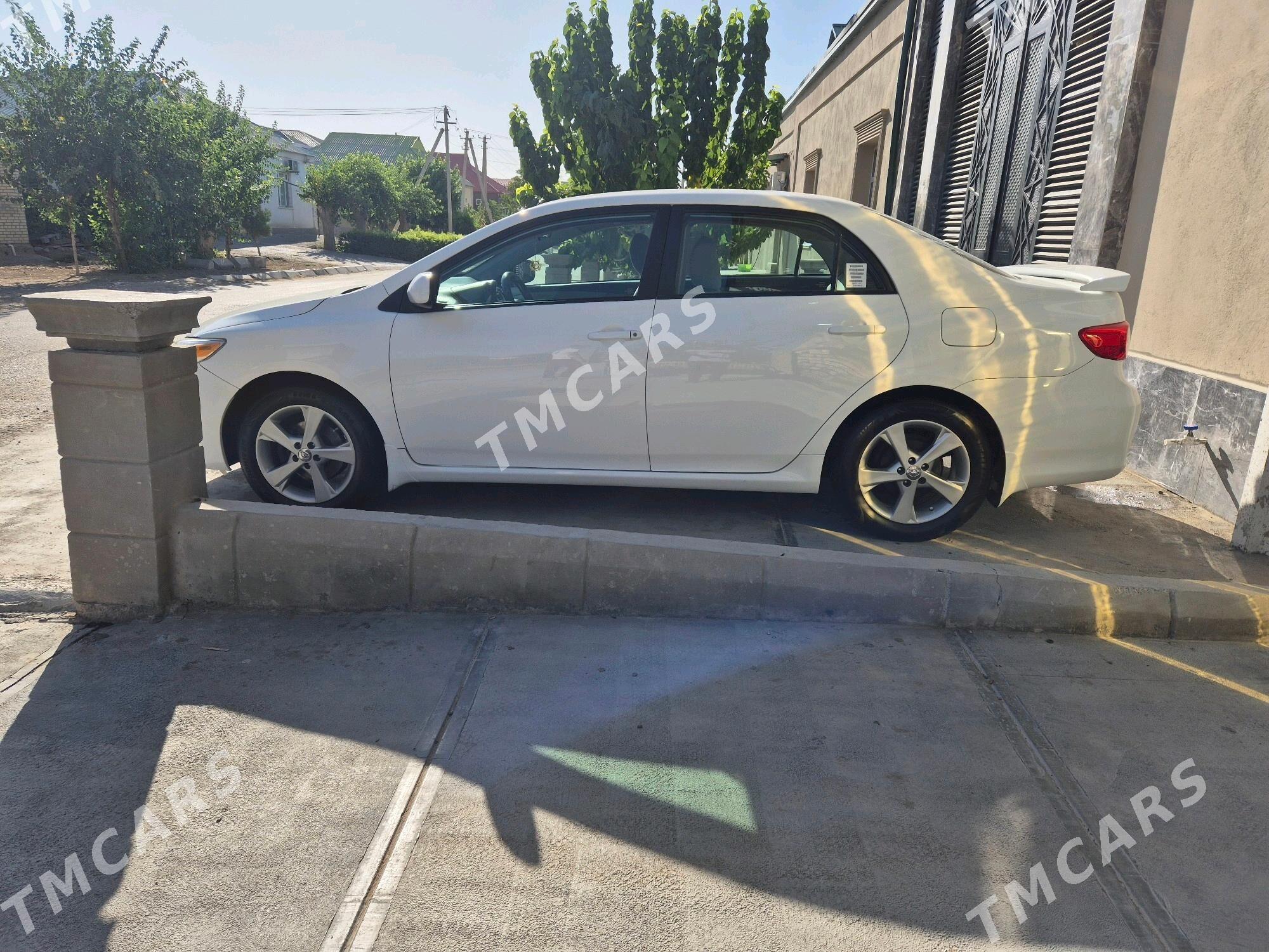 Toyota Corolla 2012 - 170 000 TMT - Ашхабад - img 3
