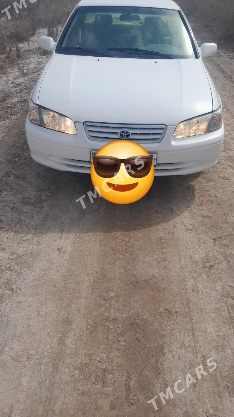 Toyota Camry 2000 - 116 000 TMT - етр. Туркменбаши - img 4