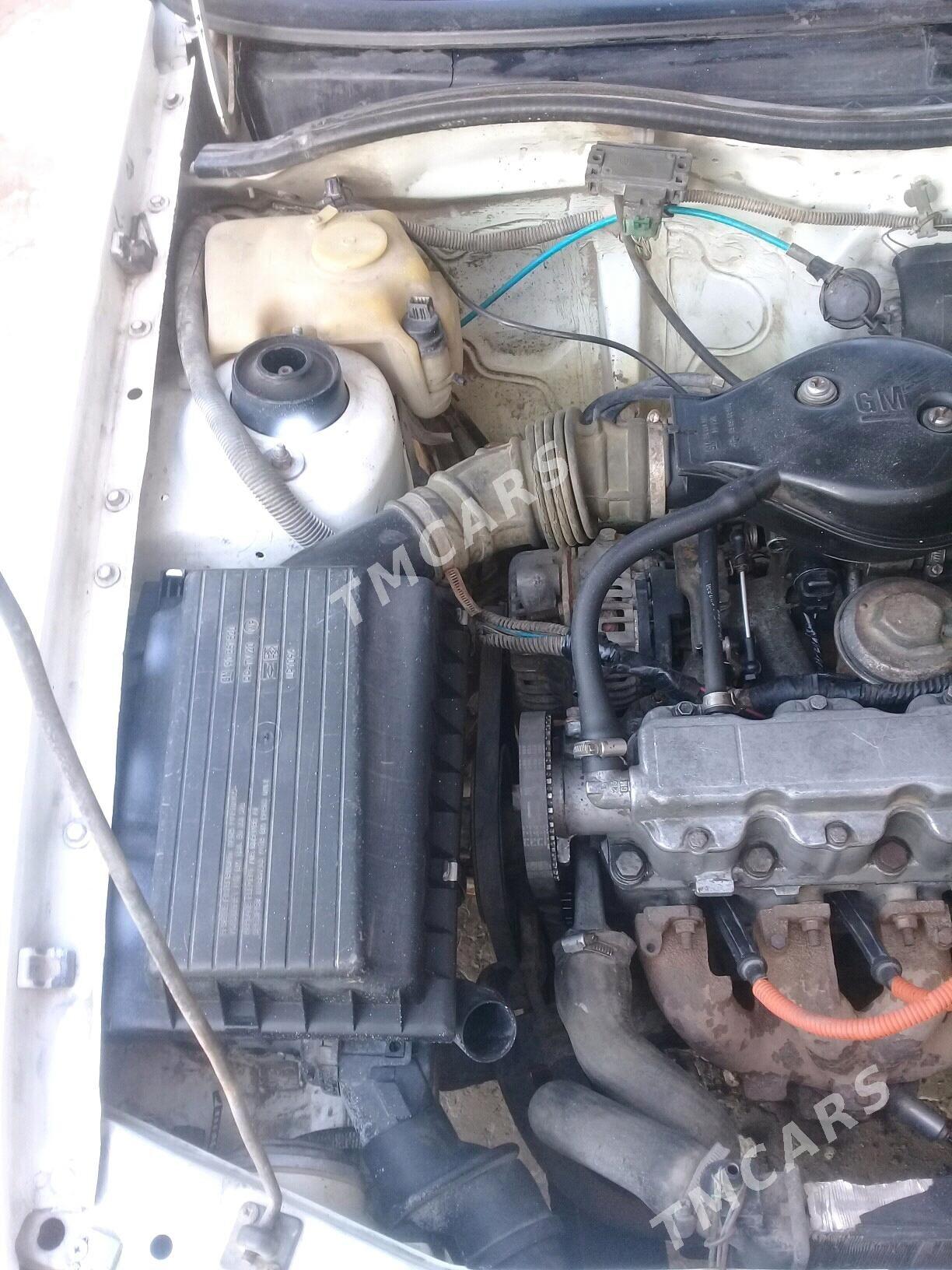 Opel Astra 1992 - 35 000 TMT - Дашогуз - img 3