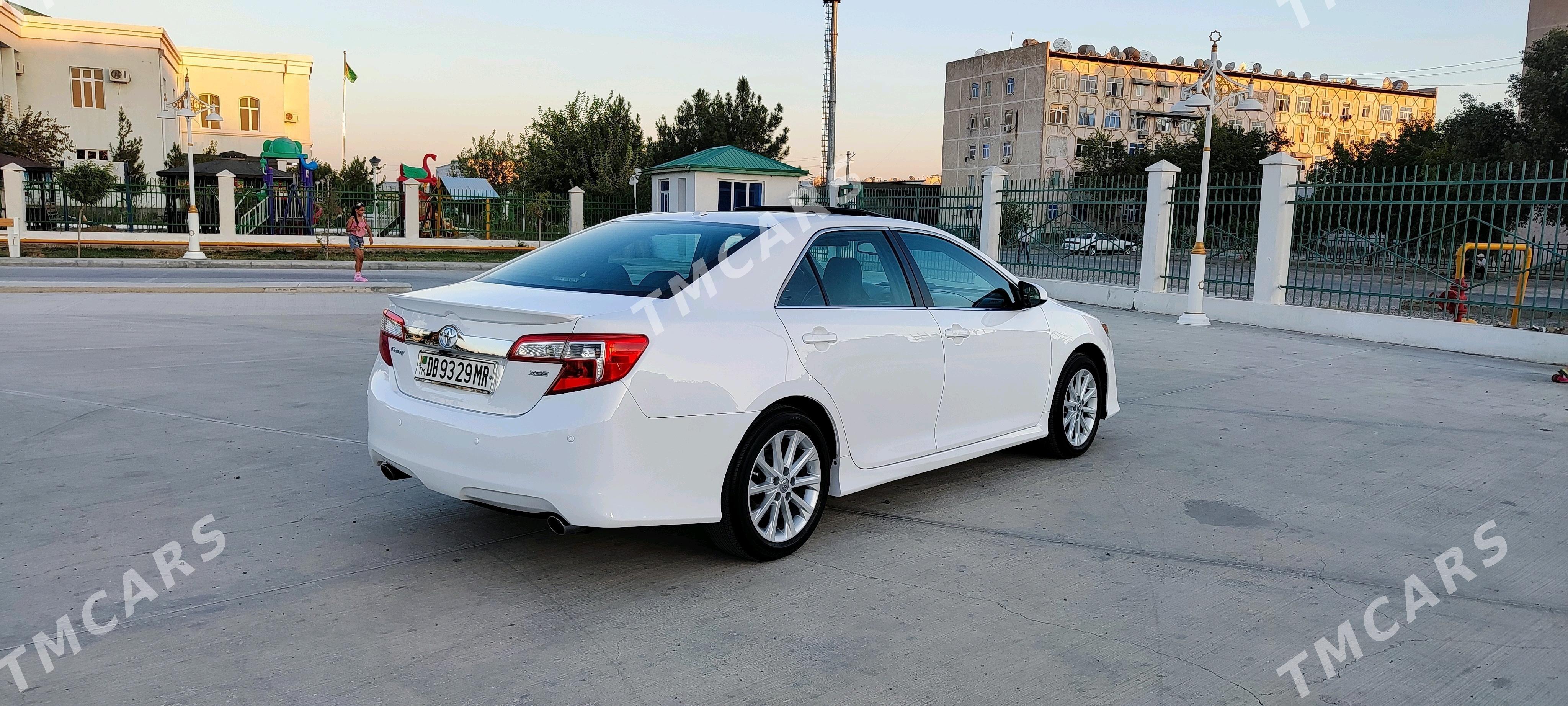 Toyota Camry 2012 - 270 000 TMT - Мары - img 4