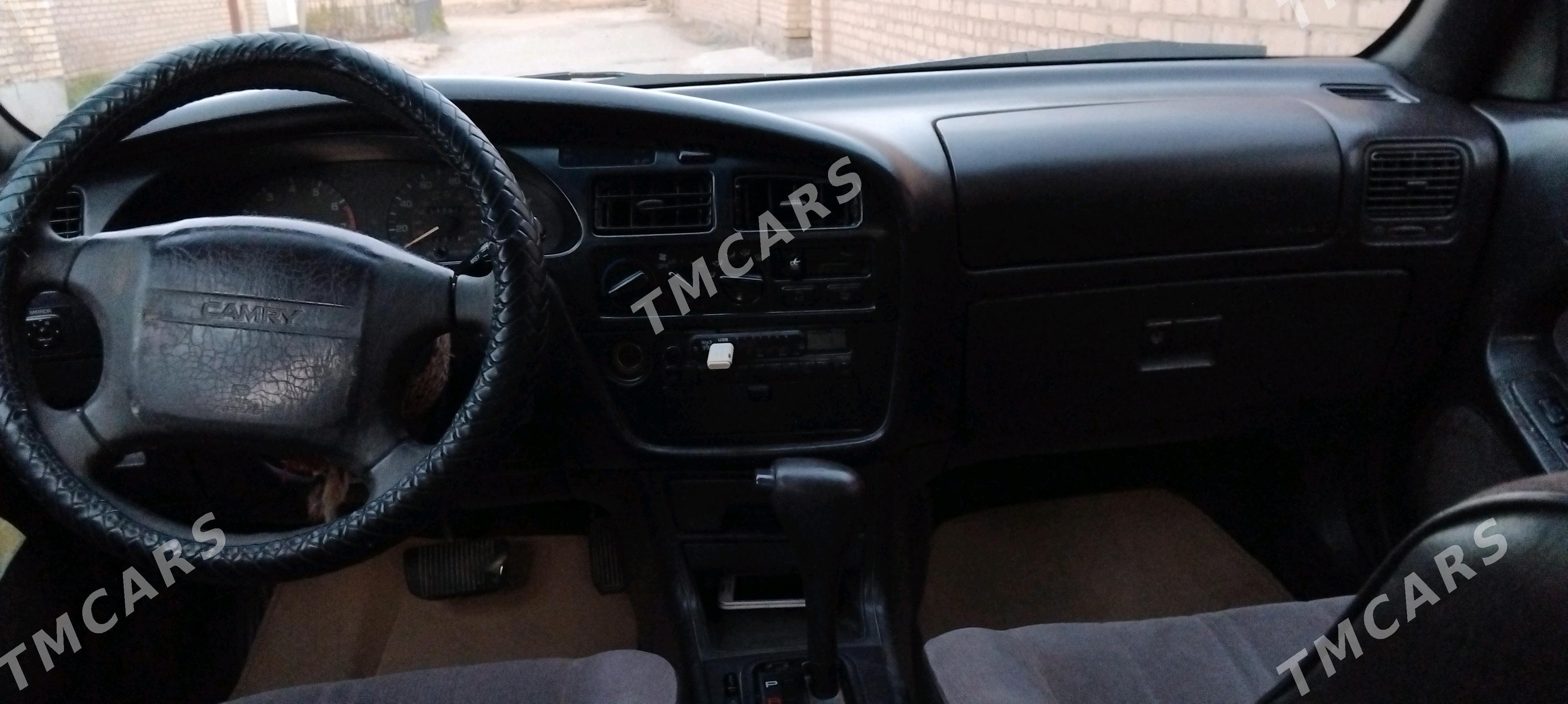 Toyota Camry 1996 - 89 000 TMT - Türkmenabat - img 5