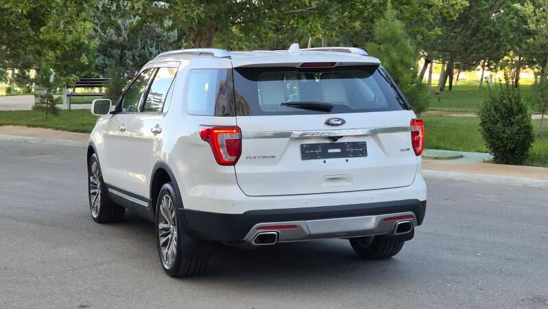 Ford Explorer 2016 - 350 000 TMT - Ашхабад - img 8