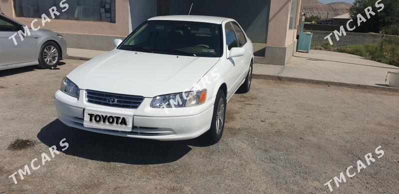 Toyota Camry 2000 - 140 000 TMT - Магданлы - img 2