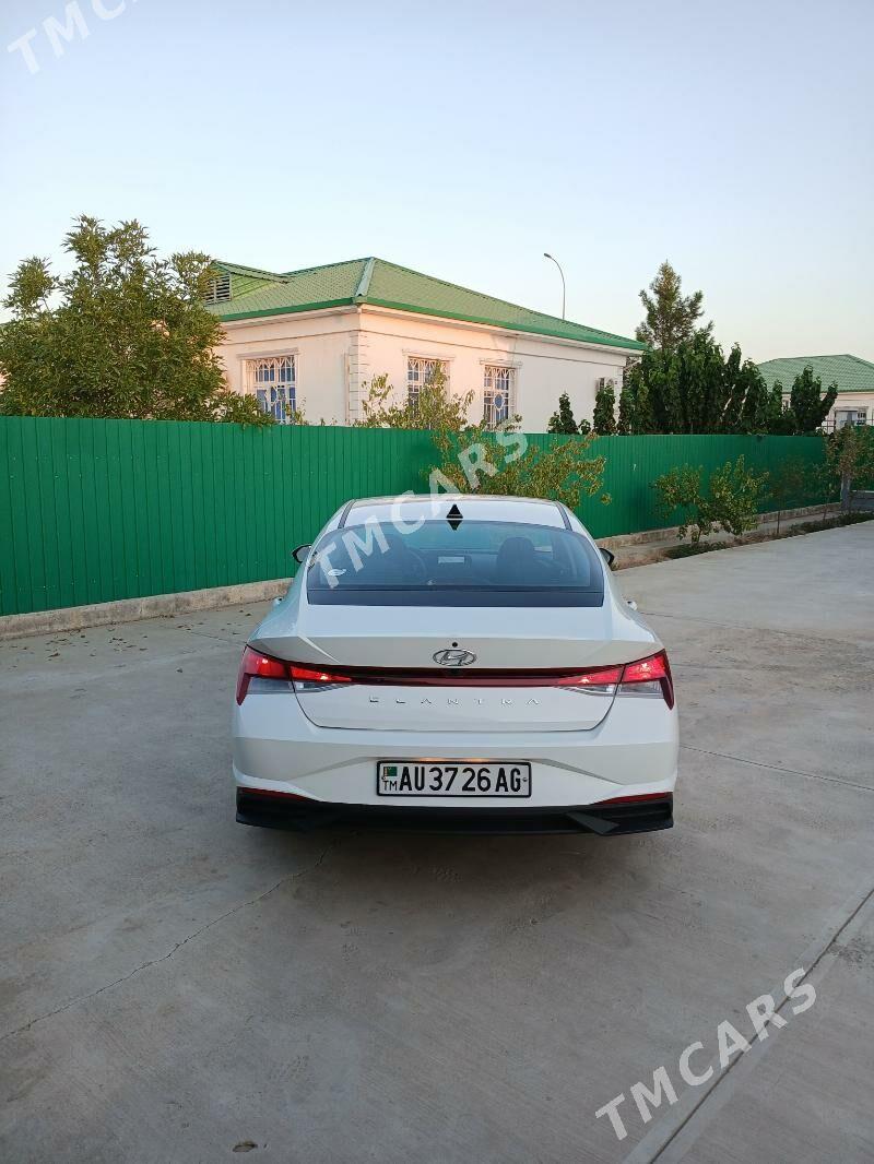 Hyundai Elantra 2021 - 248 000 TMT - Ашхабад - img 9