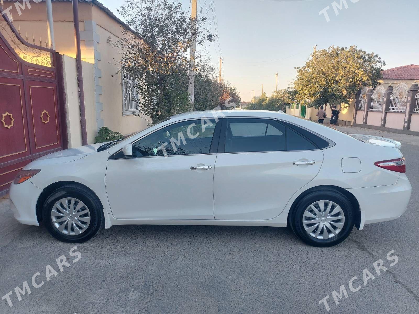 Toyota Camry 2016 - 212 000 TMT - Büzmeýin - img 7