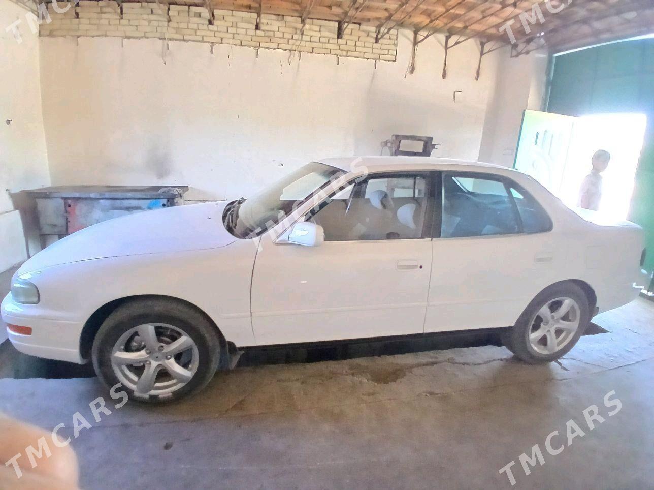 Toyota Camry 1995 - 74 000 TMT - Сакарчага - img 2