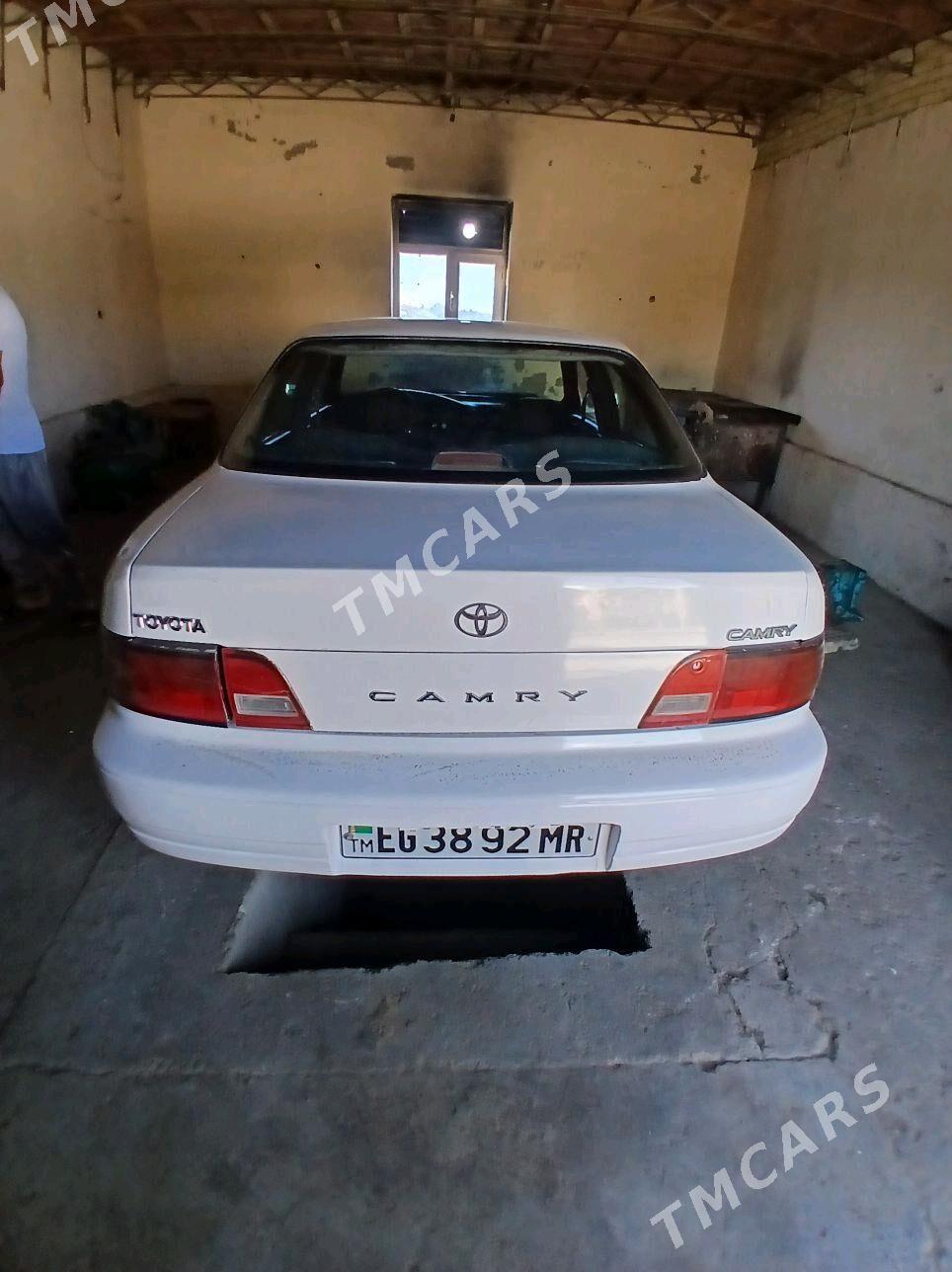 Toyota Camry 1995 - 74 000 TMT - Сакарчага - img 3