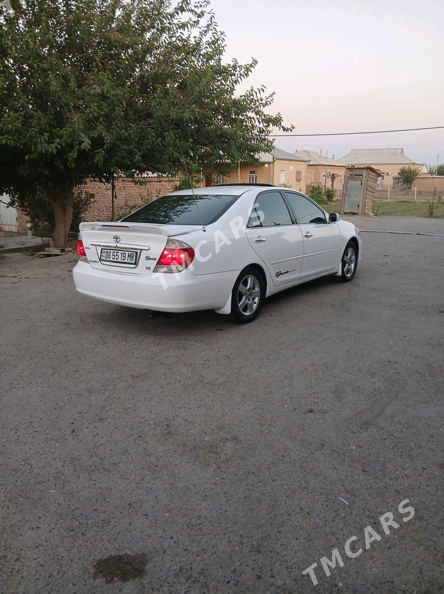 Toyota Camry 2004 - 158 000 TMT - Мары - img 4