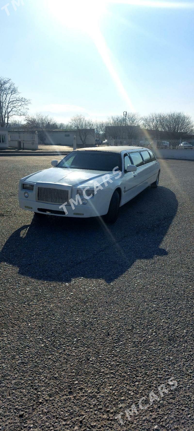 Lincoln Town Car 2002 - 170 000 TMT - Ашхабад - img 5