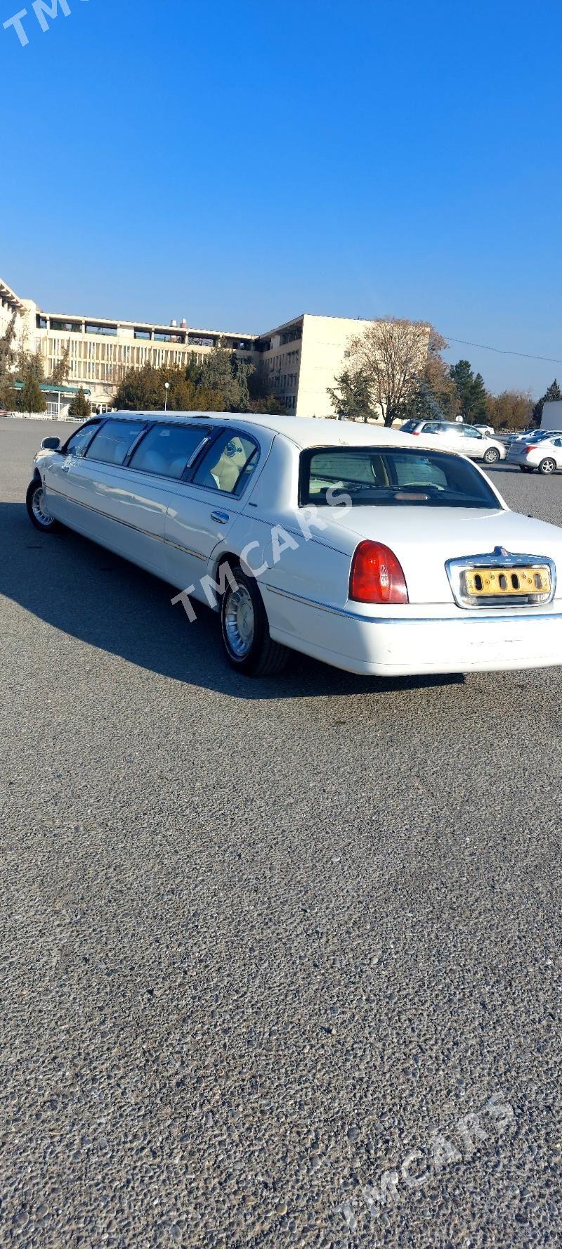 Lincoln Town Car 2002 - 170 000 TMT - Ашхабад - img 3