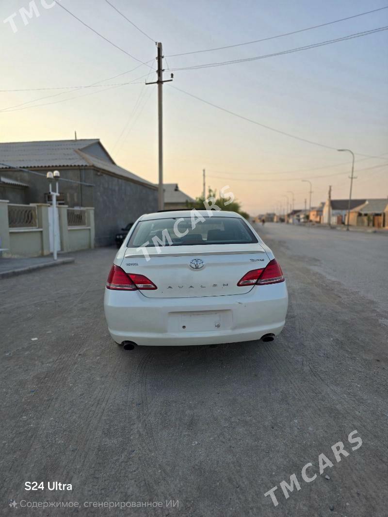 Toyota Avalon 2006 - 140 000 TMT - Гумдаг - img 3