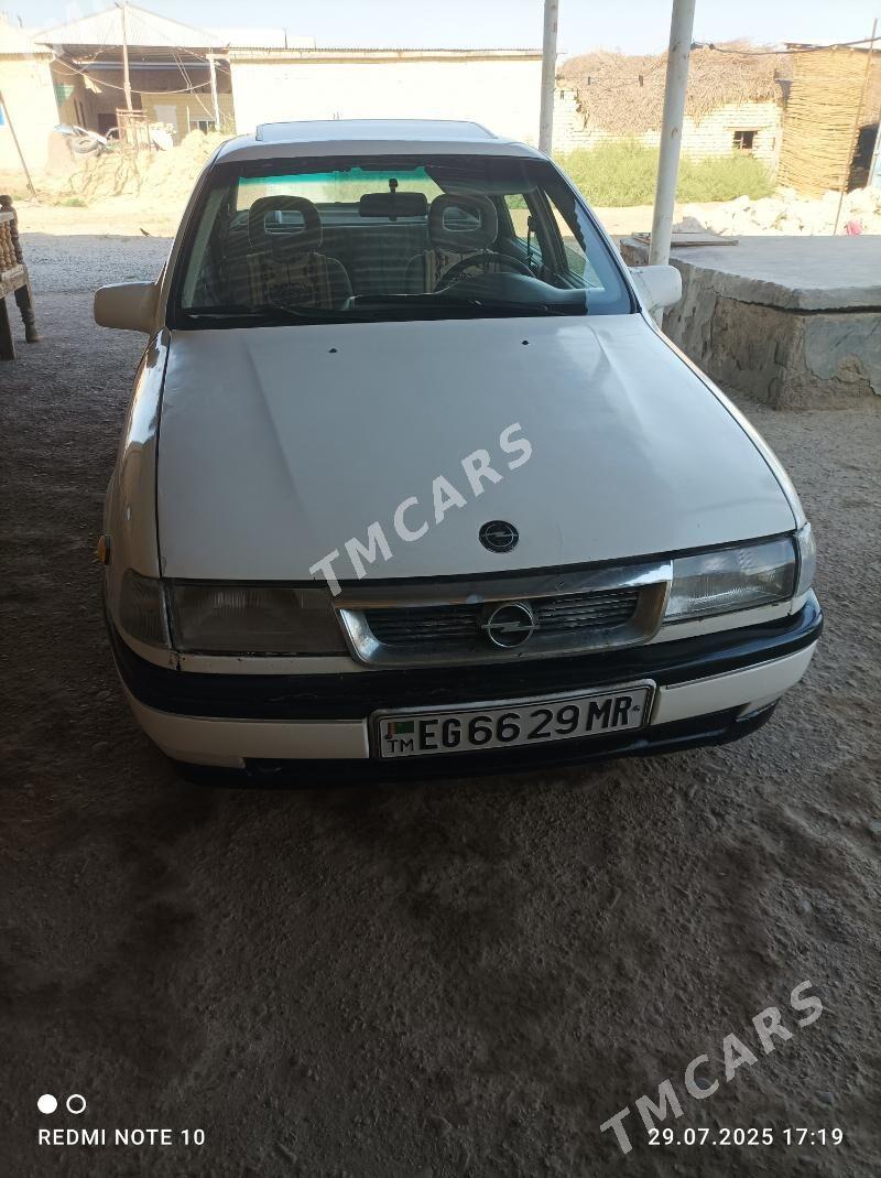 Opel Vectra 1993 - 32 000 TMT - Мары - img 4