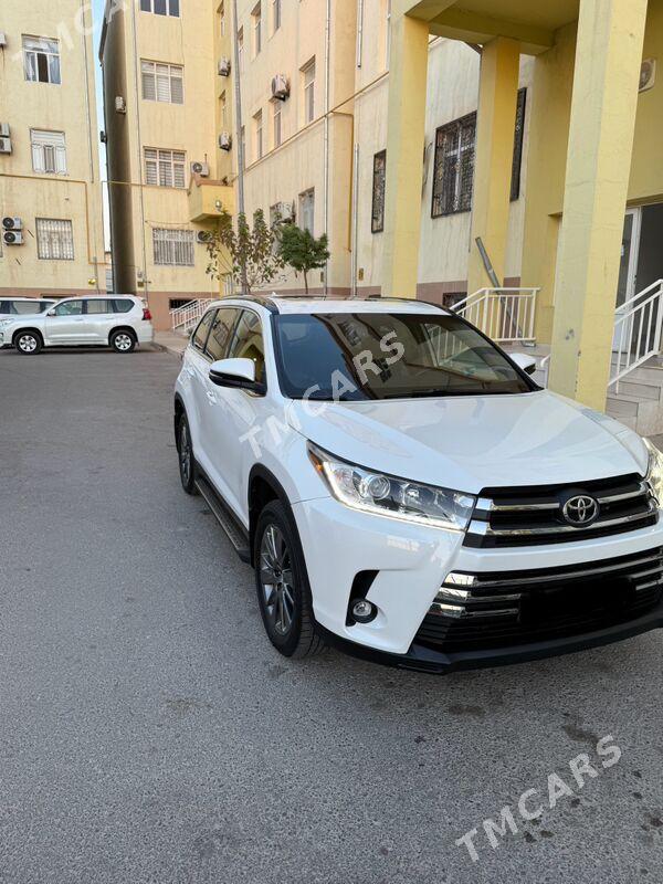 Toyota Highlander 2019 - 420 000 TMT - Мары - img 6