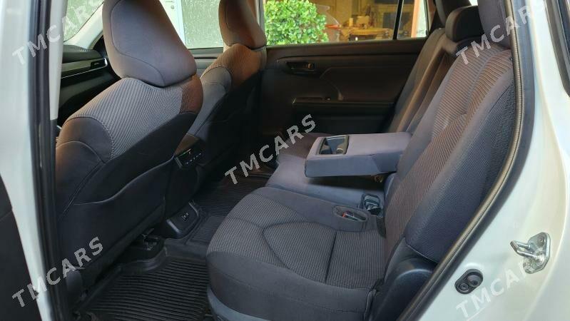 Toyota Highlander 2021 - 490 000 TMT - Aşgabat - img 4