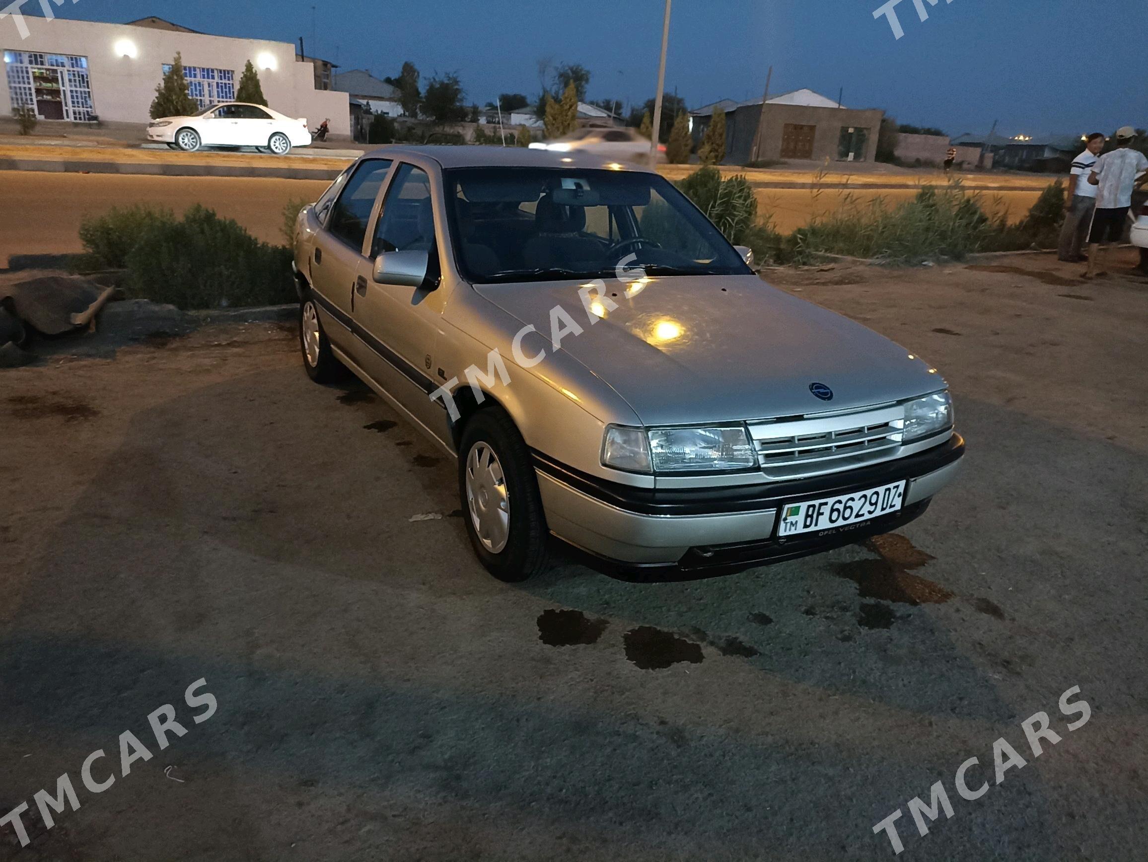 Opel Vectra 1991 - 33 000 TMT - Губадаг - img 7
